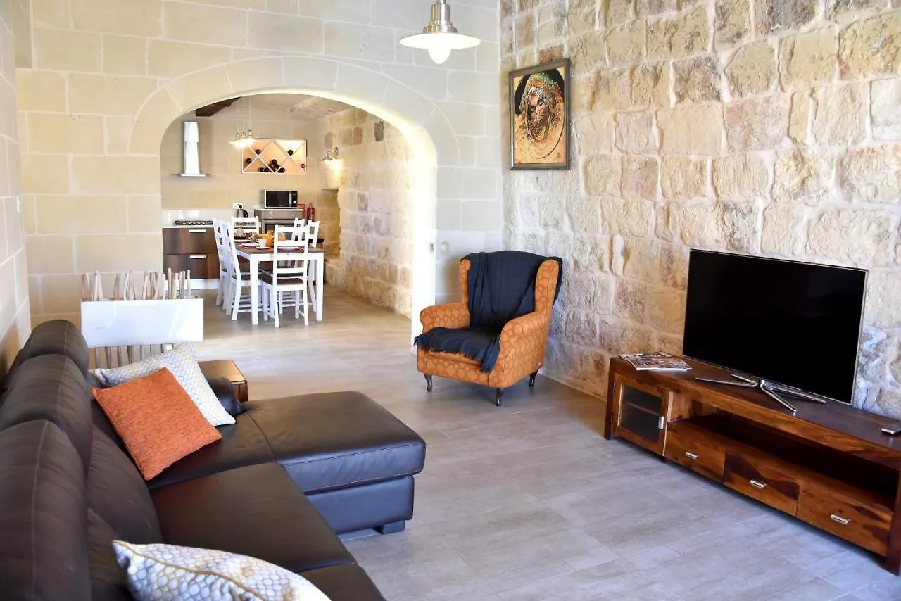 Villa Four Winds Farmhouse Birzebbuga Malta