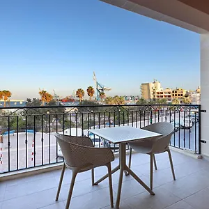 Gem Beachfront With Amazing Bay And Sea Views Birzebbuga