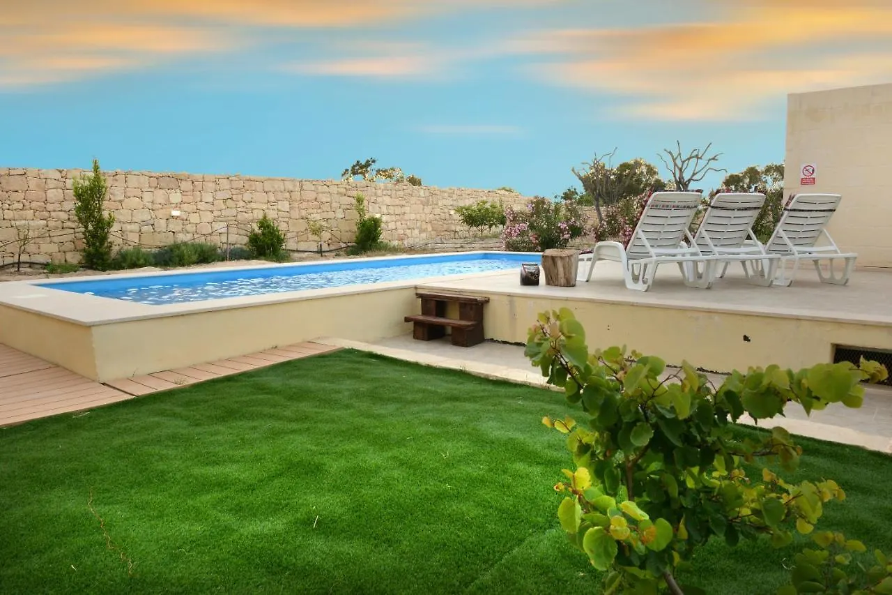 Four Winds Farmhouse Birzebbuga 0*,  Malta